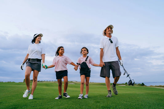 Golf en Familia: Cómo Iniciar a tus Hijos en el Deporte