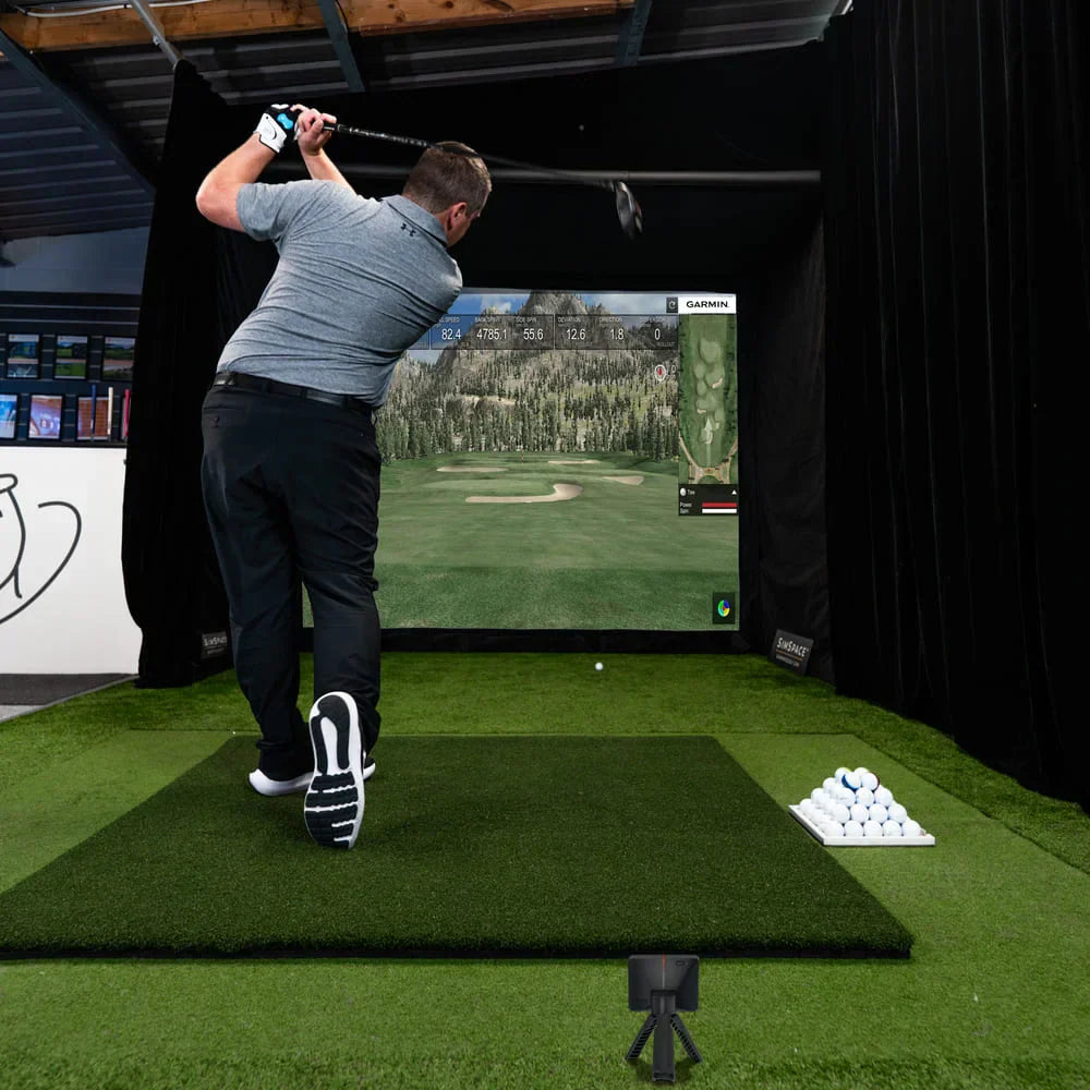Cómo Mejorar tu Swing de Golf desde Casa con un Simulador