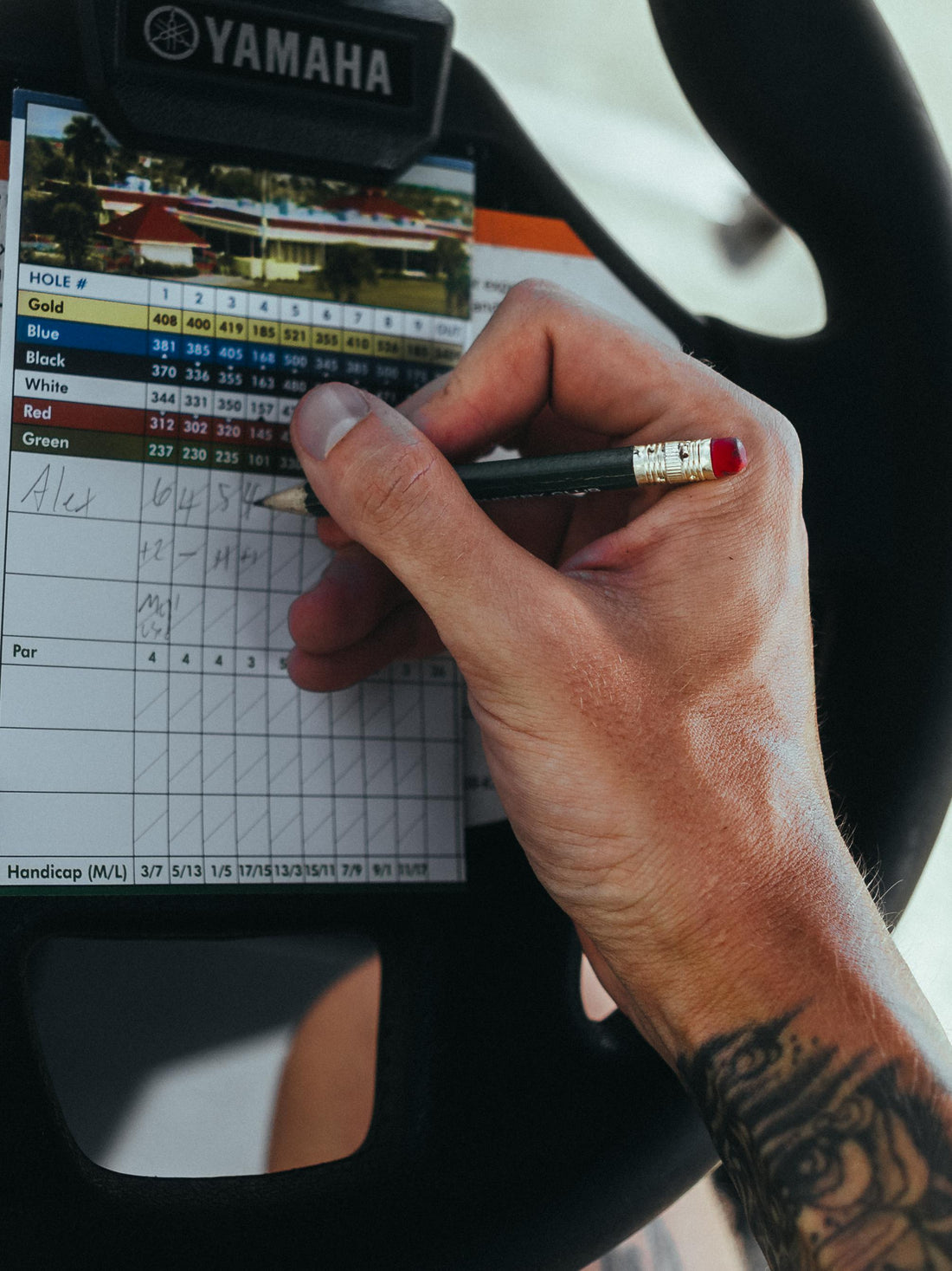 ¿Qué es el Yardage Book en Golf y Cómo Usarlo?